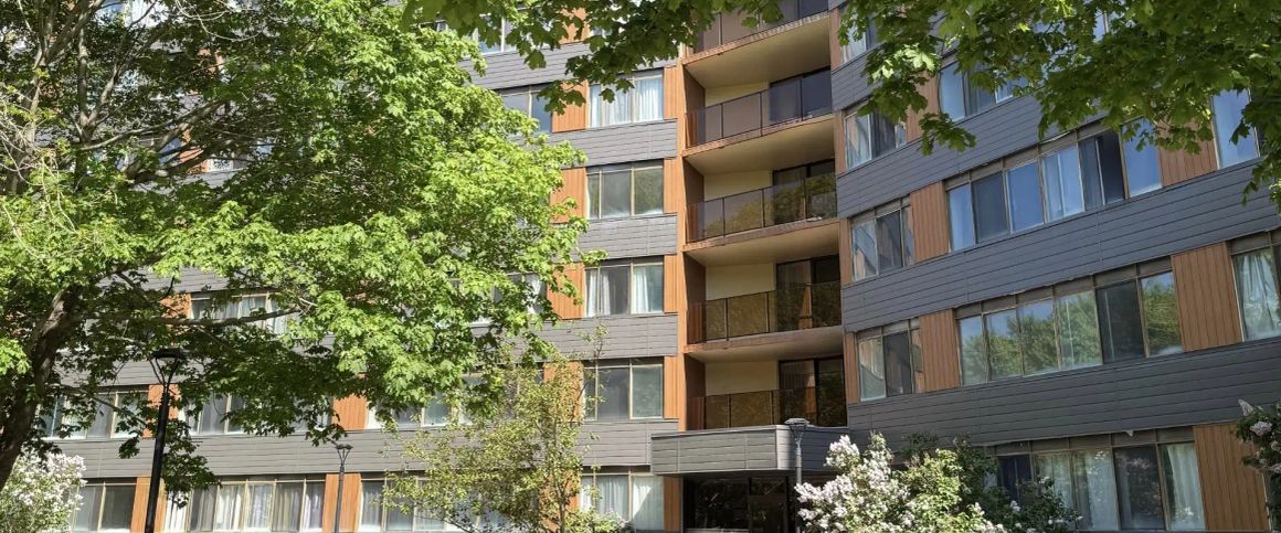 Ogilvie on the Park — 1 Bedroom - Photo 1