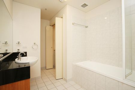 24/86 Burnley Street, Richmond VIC 3121 - Photo 5