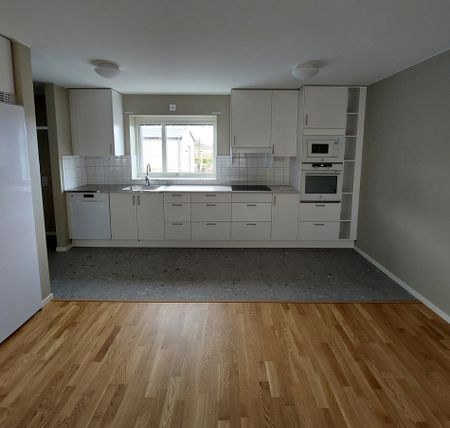 Poppelvägen 26B, Brösarp - Foto 3