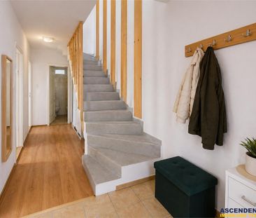 Camera la casa, cu acces la facilitati, 7 Noiembrie, aria UM - Fotografie 5