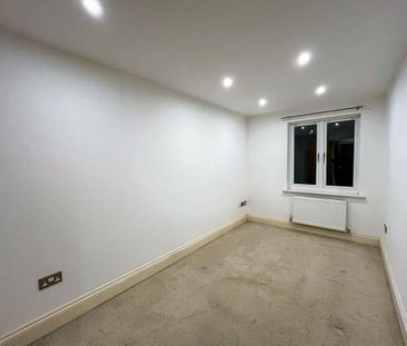 2 bedroom ground floor flat to rent - Photo 5