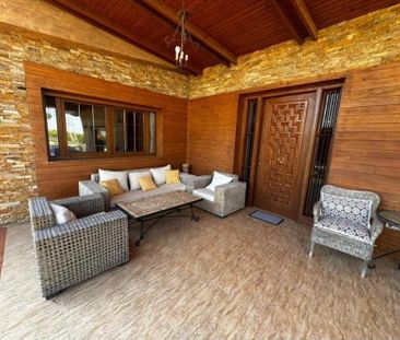 🏡 Exclusivo Chalet Independiente en Catral: Tu Refugio de Paz y Opo... - Photo 5