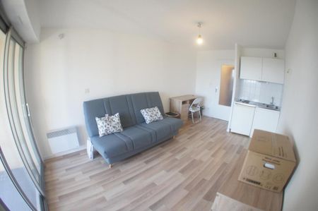 Location Appartement 1 pièce Meublé 20m² ANGERS 49000 - Photo 2