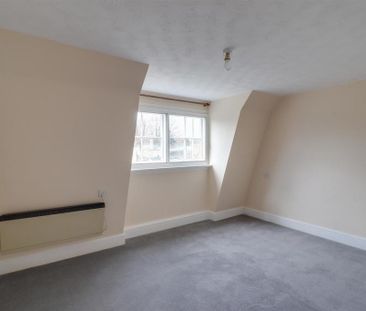 2 bedroom retirement property to rent - Photo 5
