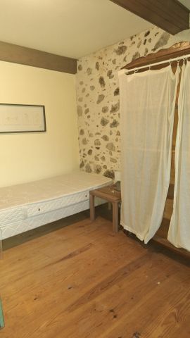 Studio meublé très bien situé. - Photo 2