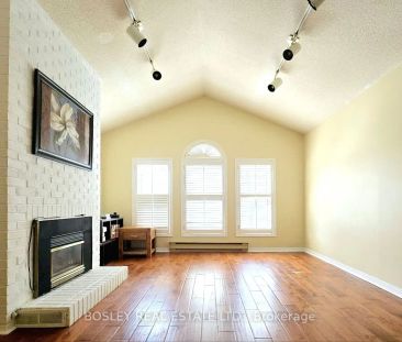 Property For Lease | N8246200 - Photo 2