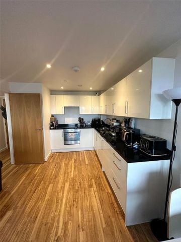 1 bedroom flat to rent - Photo 4