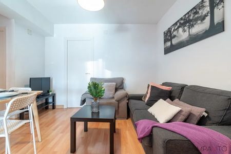 Calle de Alcocer, Madrid, Community of Madrid 28041 - Photo 4