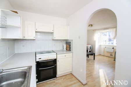 2 bedroom apartment to rent - Photo 5