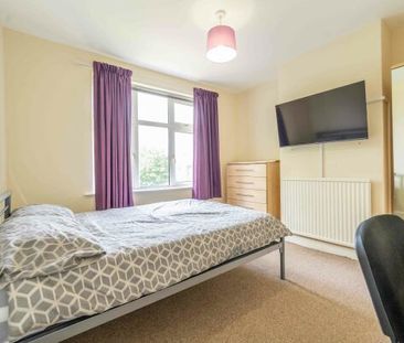 1 Wolfe Avenue , Heworth - Photo 6