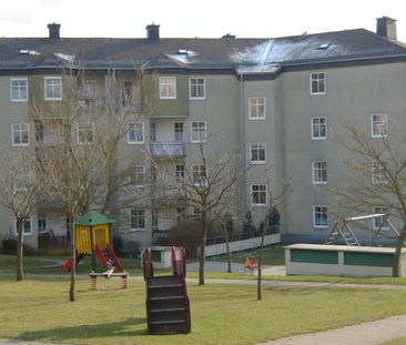 01821 00427 / 3 Zimmerwohnung - Parksiedlung 33 in Amstetten - Photo 1