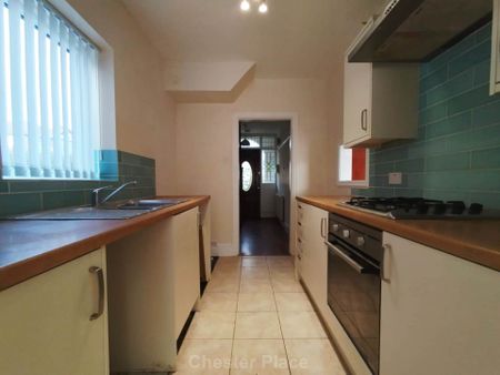 Elmwood Avenue, Hoole - Photo 5