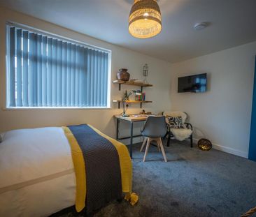 1 bedroom in a house share to rent - Photo 5