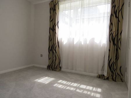 Brickfield House, The Mount, Shrewsbury, SY3 8RL - Photo 2