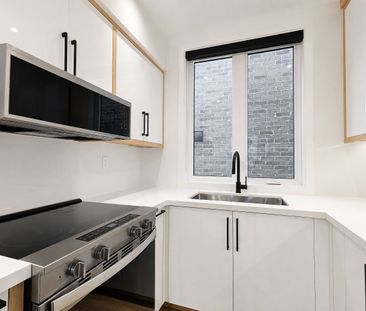 For Lease - 159 Locksley Avenue Unit# 4, Toronto, Ontario - Photo 2
