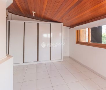 Apartamento com 3 quartos e 110m² para alugar em Petrópolis, Porto ... - Foto 1