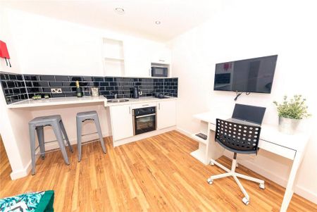 Property to rent - Photo 4