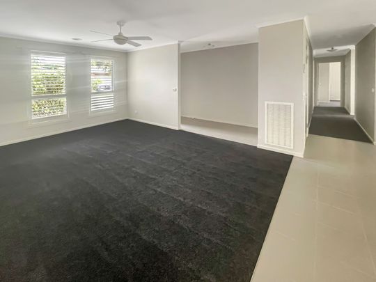 24 Carmichael Court, Sebastopol - Photo 1