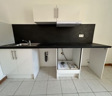 Location Appartement 3 pièces 50m² NARBONNE 11100 - Photo 1