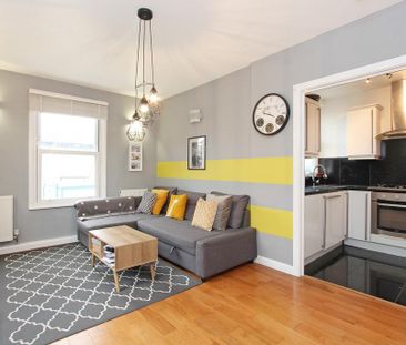 2 bedroom apartment to rent - Photo 1