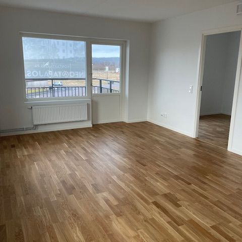 Vallhallavägen, Laholm - Photo 1