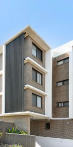 Spacious studio apartment for lease - Photo 3