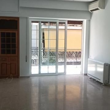 Διαμέρισμα για ενοικίαση Πλατεία Ελευθερίας (Κορυδαλλός) - Photo 1