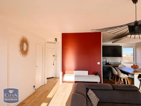 Appartement à louer 3 pièces 74.59m² - Photo 2