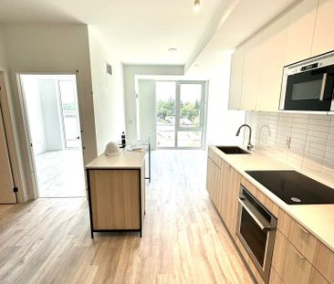 For Lease - 215 Lakeshore Road Unit# 523, Mississauga, Ontario - Photo 2