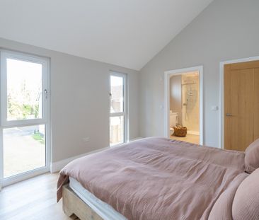 Guildford Road Westcott, Dorking - 2 bedrooms Property for lettings... - Photo 1