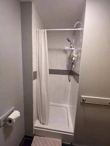 Premium Plus Ensuite - Photo 3