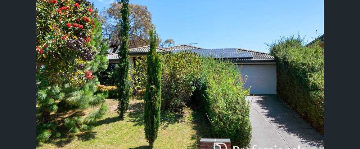 Stunning Family Home for Rent in Skye, VIC 3977 - Photo 1