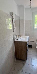 Location Appartement 2 pièces 31m² AIX LES BAINS 73100 - Photo 3