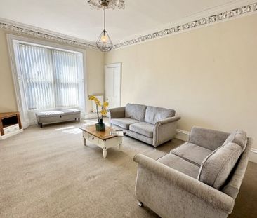 1/2 Hawkhill 297, DD2 1DN, Dundee - Photo 6