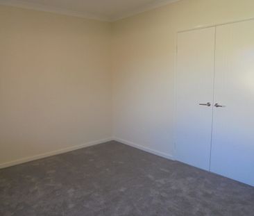 A Short Drive to Riverton Primary School and close to Lynwood and R... - Photo 2