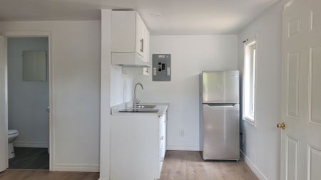 For Lease - 280 RIVER Road Unit# D04, Wasaga Beach, Ontario - Photo 5