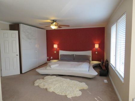 9 Parkdale Place, Port Moody - Photo 3