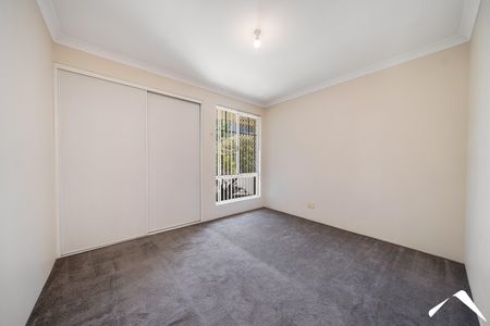 1/8 Sarah Street, MAYLANDS WA 6051 - Photo 5