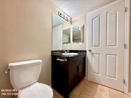 #412 11804 22 Avenue Southwest - Photo 3