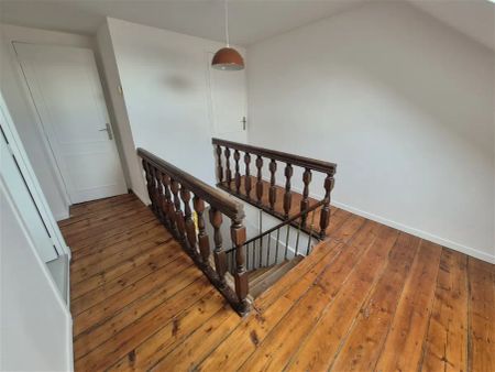 Location appartement 4 pièces - 92.42m² à Raillencourt-sainte-olle (59554) - Photo 4