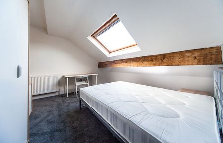 Burchett Grove, Woodhouse, Leeds, LS6 2JA - Photo 5