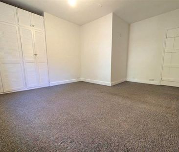 2 Bedroom Terraced To Let - Photo 6