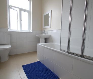 House share to rent - Photo 3