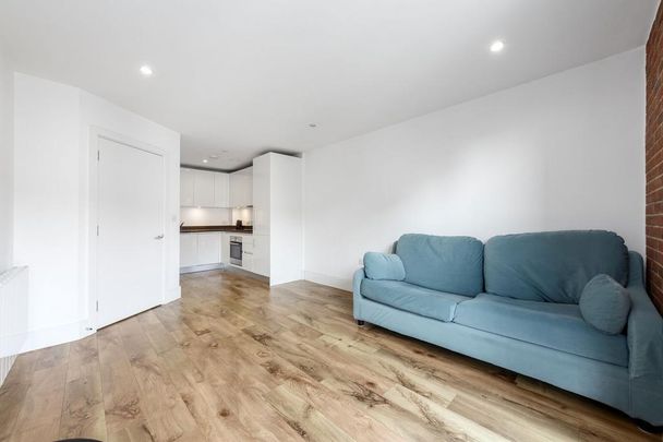 1 bedroom apartment to rent - Photo 1