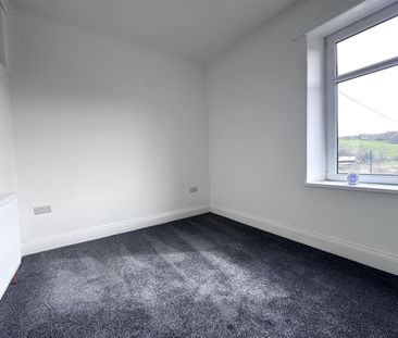 Silkstone, High Street, S75, Barnsley - Photo 5