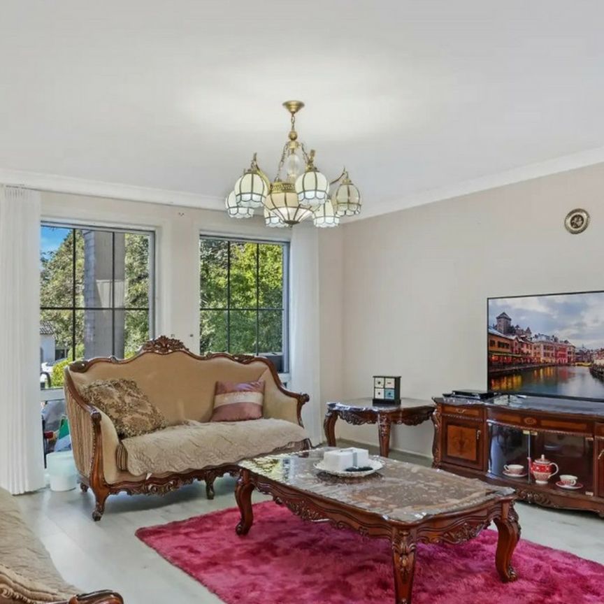 Ideal family home! - Photo 1