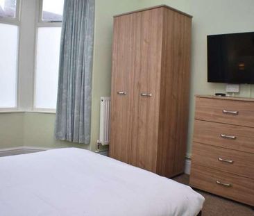 Rm, Aldermans Drive, Peterborough, PE3 - Photo 1