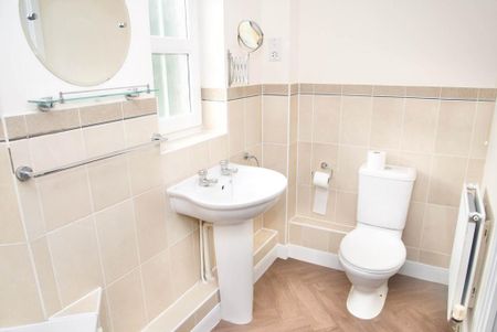 2 bedroom apartment to rent - Photo 5