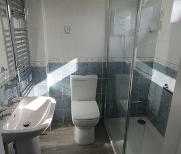 2 bedroom detached bungalow to rent - Photo 6
