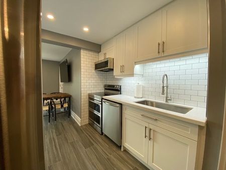For Lease - 163 Riverside Drive Unit# 2, Toronto, Ontario - Photo 4